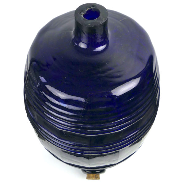 Tonnelet à parfum en verre soufflé épais bleu indigo XIXe Cannes France (dessus)