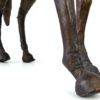 Grand cheval en cuir moulé Années 50 Figurine équestre de collection (détail)