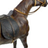 Grand cheval en cuir moulé Années 50 Figurine équestre de collection (détail)