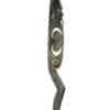 Grande sculpture iatmul Sepik en bois pigments et cauris sur socle (3/4)
