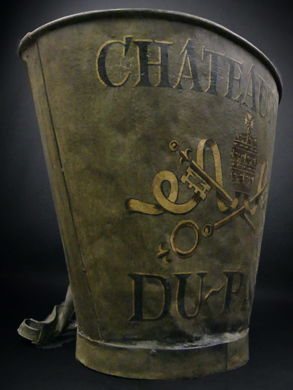 Hotte de vendange ancienne en tôle Début XXe Châteauneuf-du-Pape (3/4)