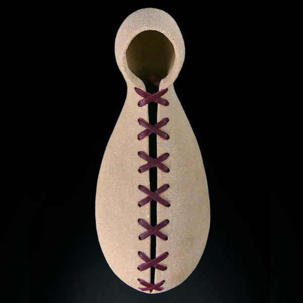 Céramique Grand Dodu en grès chamotté d’Audrey Jezic (dessus)