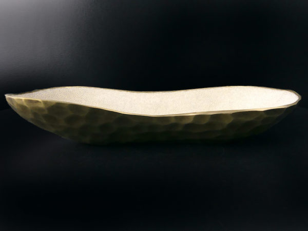 Vide-poches en cuir de galuchat blanc cassé et laiton Ginger Brown (profil)