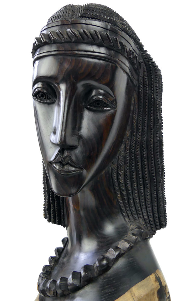 Buste de femme éthiopienne en ébène (détail)