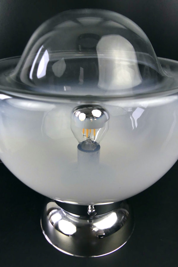 Lampe globe design italie en verre de Murano et acier années 70 (détail)