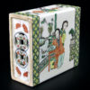 Brique odorante ancienne en porcelaine de Chine (dessous 3/4)