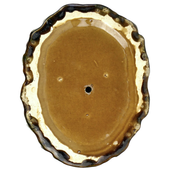 Cache-pot souche d’arbre en barbotine Faïence de Vallauris (dessous)