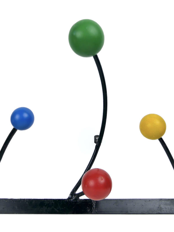 Patère vintage Roger Feraud porte-manteaux mural années 50 (détail)