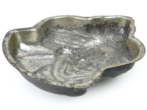 Moule à chocolat Clown en fer-blanc France Mi-XXe (intérieur 3/4)