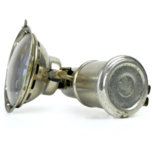 Lampe à carbure acétylène ancienne de la marque CONTINENTAL (dessous 3/4)