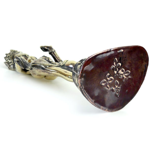 Statuette Tārā debout déesse tibétaine Bodhisattva en laiton et cuivre (dessous)