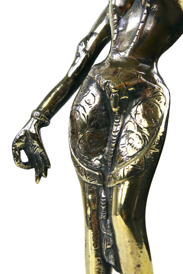 Statuette Tārā debout déesse tibétaine Bodhisattva en laiton et cuivre (détail)