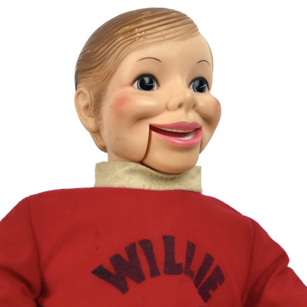 Poupée de ventriloque Willie Talk 1970’s Jouet US vintage collector (détail)