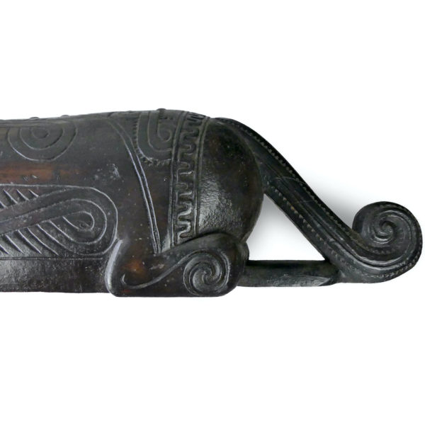 Grande chimère Batak Singa monoxyle Sumatra Indonésie (détail)