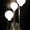 Lampe Space Age design italien en aluminium poli Années 70 (allumée)