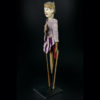 Marionnette javanaise Wayang ancienne jeune prince sur socle (3/4)