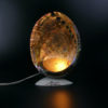 Lampe d’ambiance ormeaux et coquillage Royan Années 50 (face allumée)