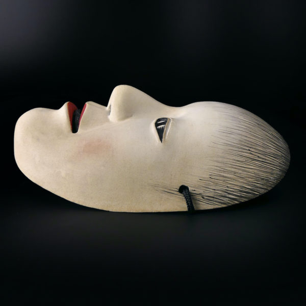 Masque Doji jeune garçon aux joues roses du théâtre nô (profil)