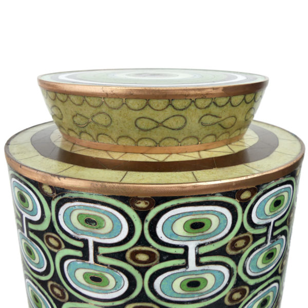 Grand pot cloisonné cercles verts et bleus en émail sur cuivre (détail)