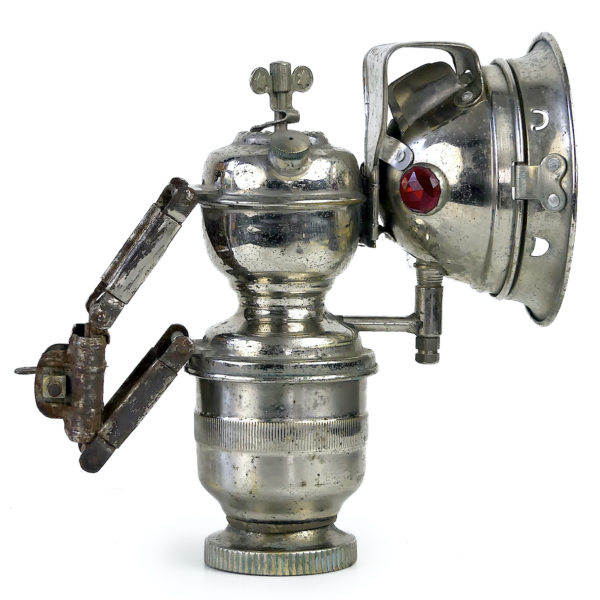 Lampe à carbure acétylène ancienne 1930 de la marque VITA France (profil)