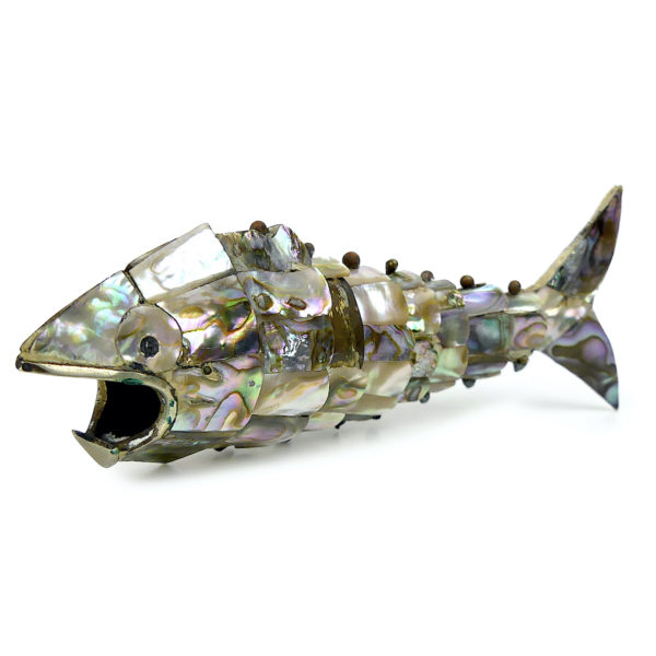 Décapsuleur poisson articulé nacre d’ormeau et argent Mexique Mi-XXe (profil)