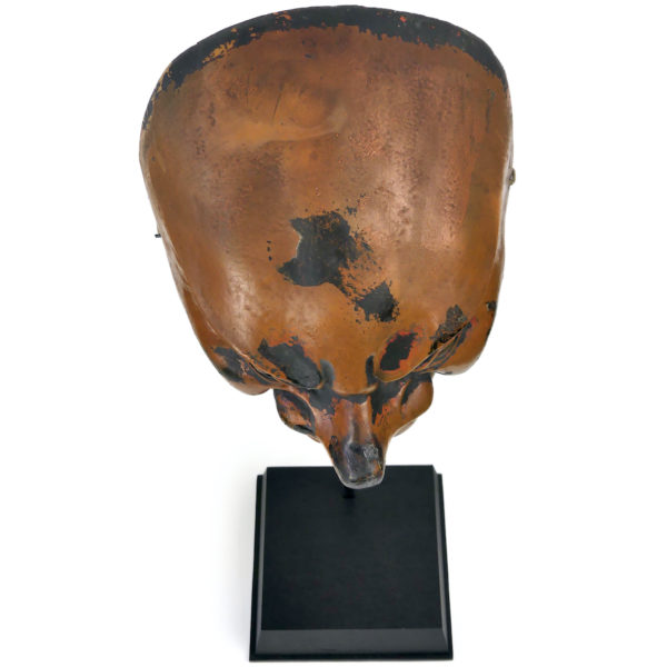 Grand masque Kitoku Bugaku sur socle Japon Shōwa (dessus)