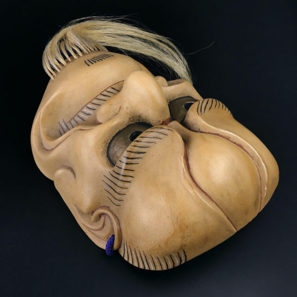 Masque Beshimi Akujo Shōwa en bois et laque sèche Théâtre nô (dessus 3/4)