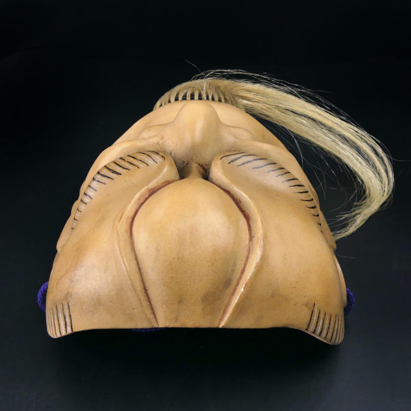 Masque Beshimi Akujo Shōwa en bois et laque sèche Théâtre nô (dessus)