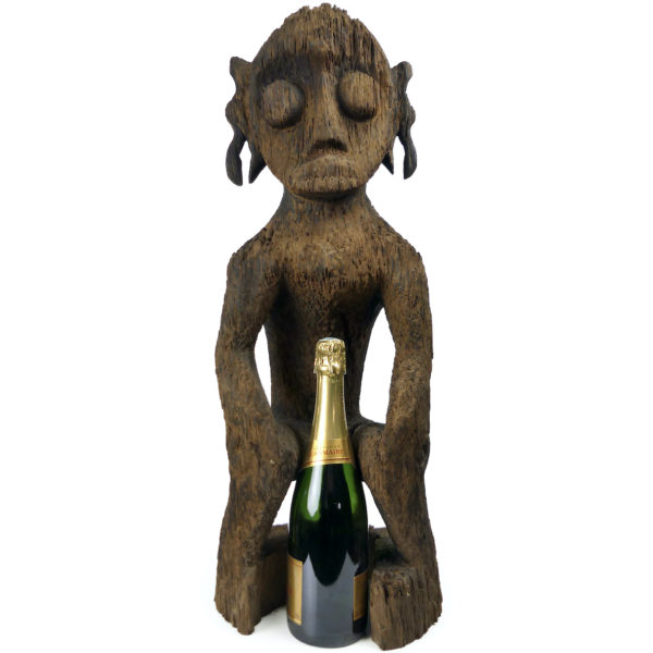 Grande statue Modang ancienne Kalimantan Dayak en bois de fer érodé (face proportion)