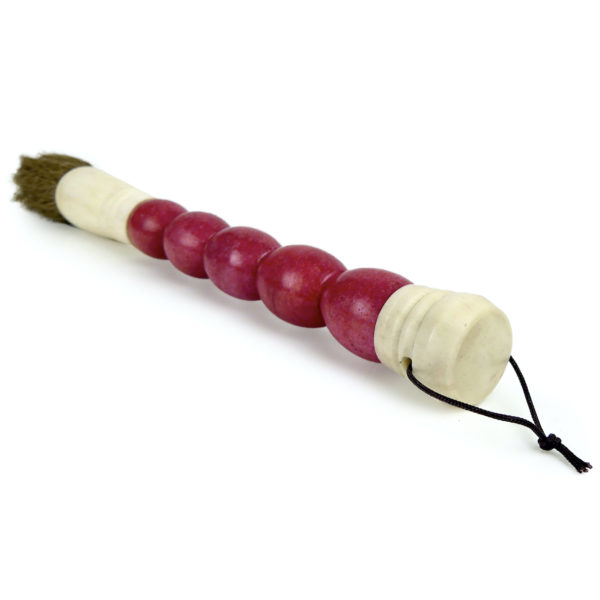 Pinceau de calligraphie chinoise en pierre rose rouge suspendu (3/4)