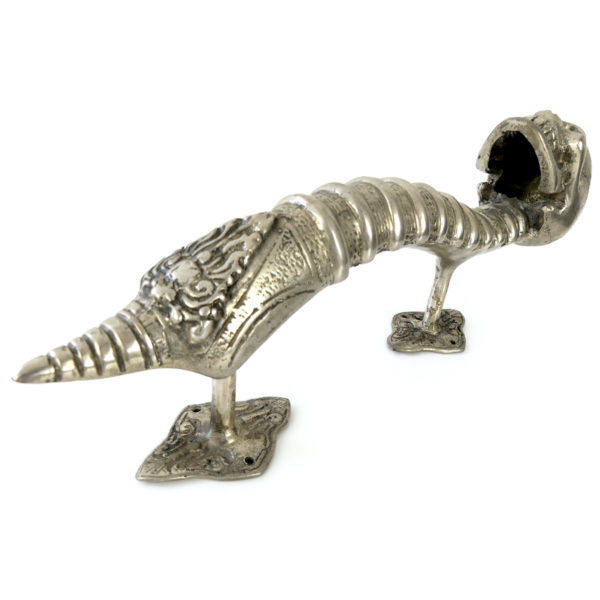 Grande poignée Skull argentée (dessous 3/4)