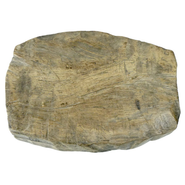 Petit établi artisanal africain en bois brut planche à découper monoxyle (dessus)