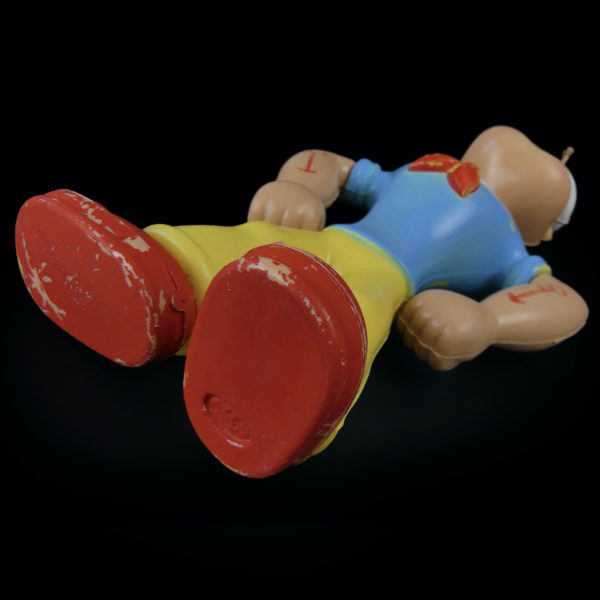 Jouet Popeye The Sailor Man articulé collector en plastique peint USA Mi-XXe (dessous 3/4)