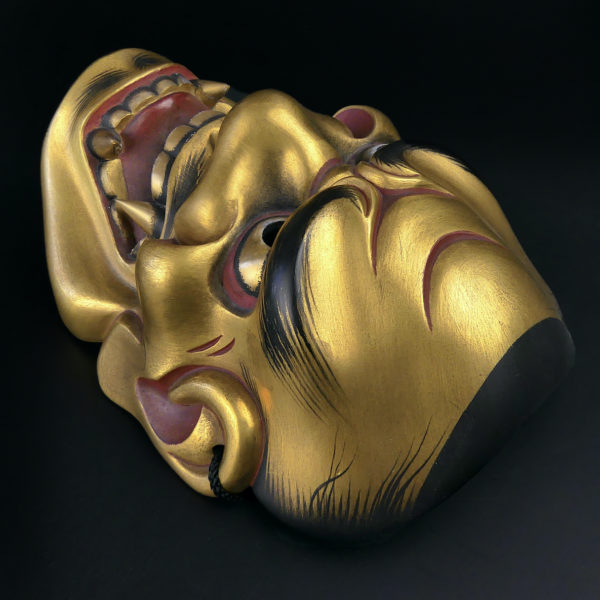 Masque doré Shishiguchi Gueule de lion du théâtre nô bois de cyprès doré (dessus 3/4)