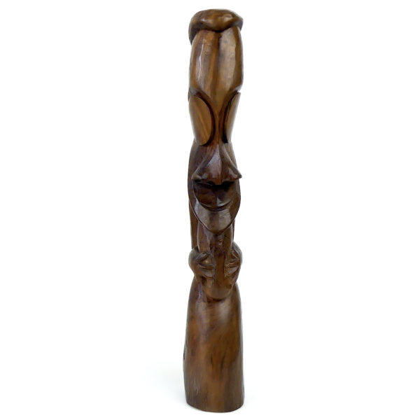Statue rituelle du Vanuatu sculptée en bois précieux Culture mélanésienne (face)