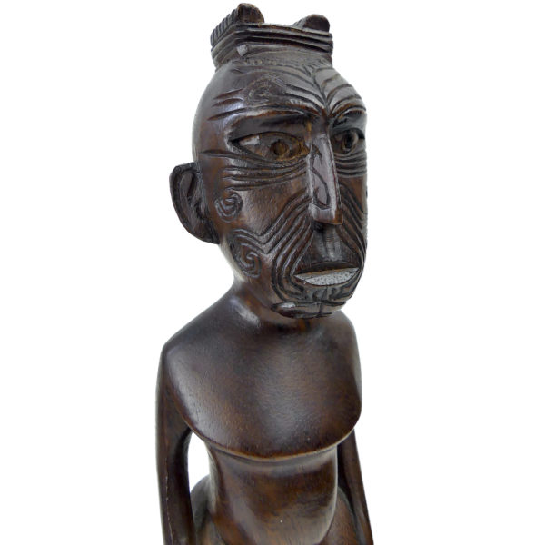 Petit Teko Teko Poutokomanawa Māori en bois brun Nouvelle-Zélande (3/4)