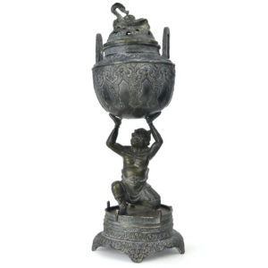 Brûle-encens Oni démon hurlant en bronze Encensoir kōro Début Shōwa (face)