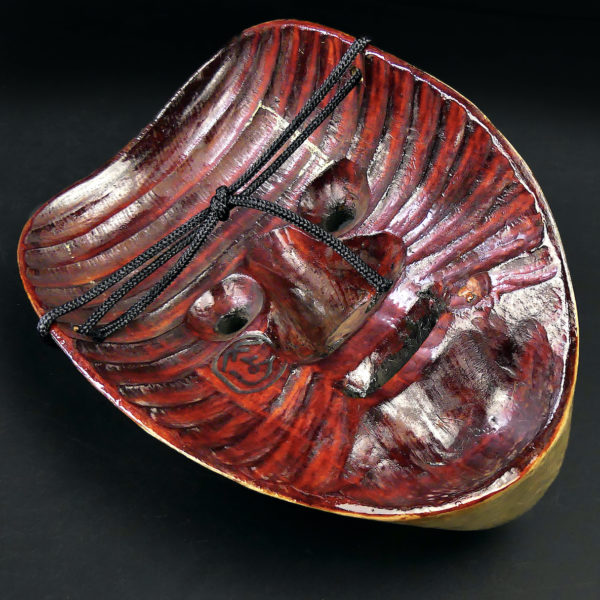 Masque Dei-Kibatobide doré signé du théâtre nô en Hinoki ère Shōwa (dos 3/4)