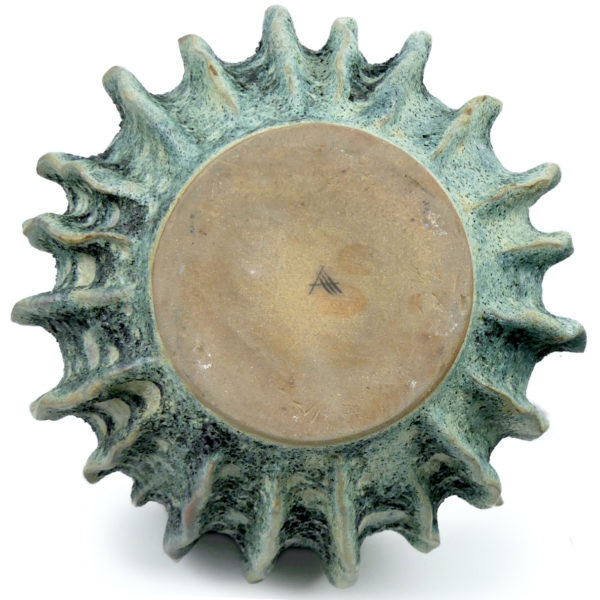 Grand vase organique double gourde vert de gris en céramique écume de mer (dessous)