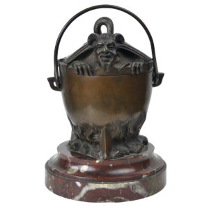 Marmite du diable en bronze patiné et marbre rouge Pot à tabac ancien XIXe (face)