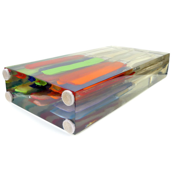 Sculpture inclusion pinceaux plats et peinture en résine goût Arman Pop art (dessous 3/4)