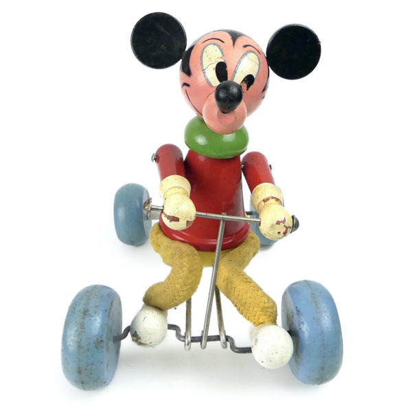 Jouet en bois Mickey ancien à roulettes de la mi-XXe Jouet en bois Vilac France (face)