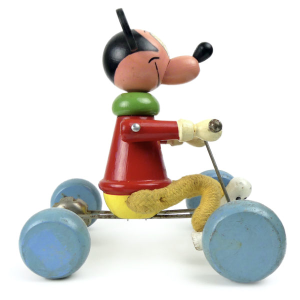 Jouet en bois Mickey ancien à roulettes de la mi-XXe Jouet en bois Vilac France (profil)