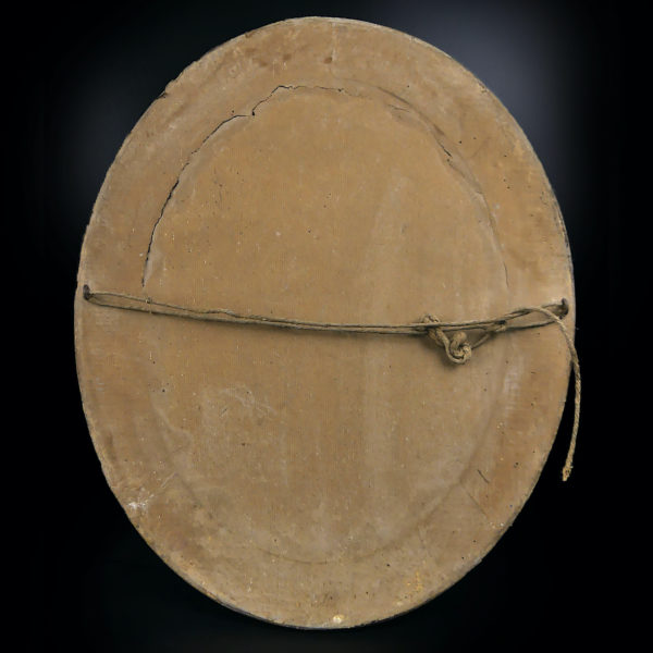 Photographie ancienne colorisée et signée dans son cadre ovale en bois doré (dos)