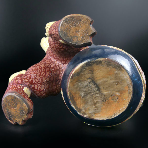 Lion gardien Shi en porcelaine japonaise Shōwa Ornement Tamajishi Kutani-yaki (dessous)