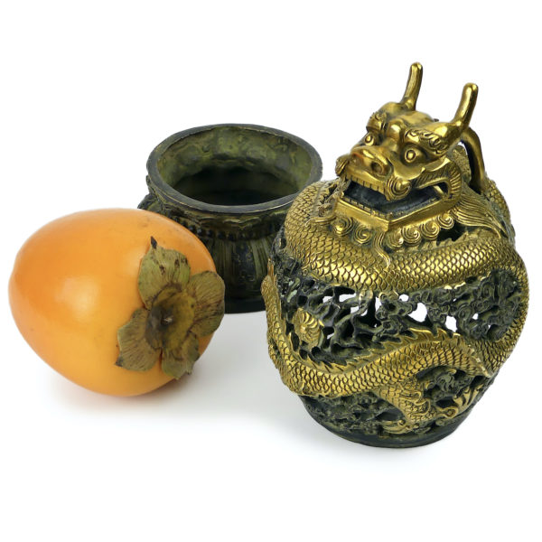 Petit encensoir dragon chinois en bronze doré Brûle-encens ancien fin XXe (proportion)