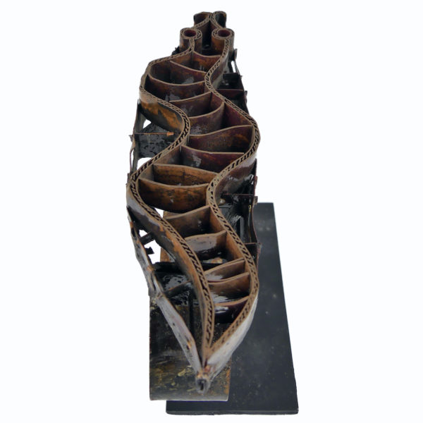 Tampon serpent à Batik javanais ancien sur socle métallique noir Indonésie (profil)