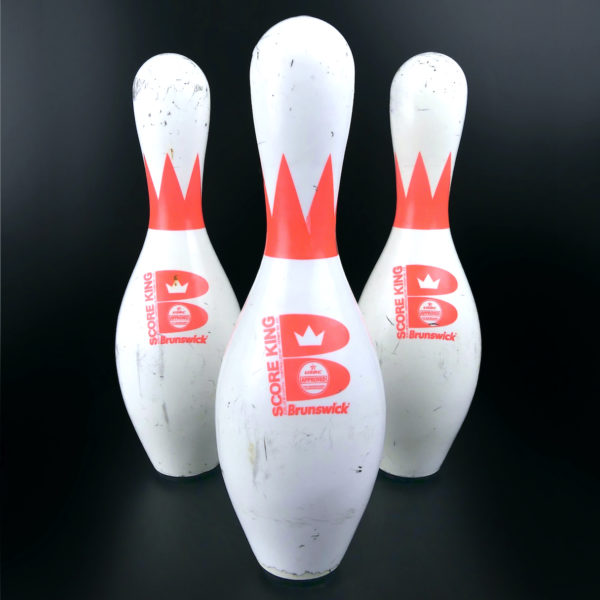 Boule et 3 quilles de bowling USBC vintage Accessoires de sport rétro 70’s USA (quilles)