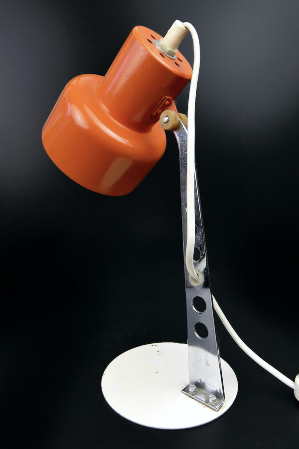 Lampe Space Age Szarvasi orange et acier chromé des années 70 (3/4 dos)