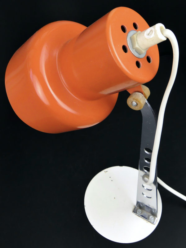 Lampe Space Age Szarvasi orange et acier chromé des années 70 (dessus 3/4)